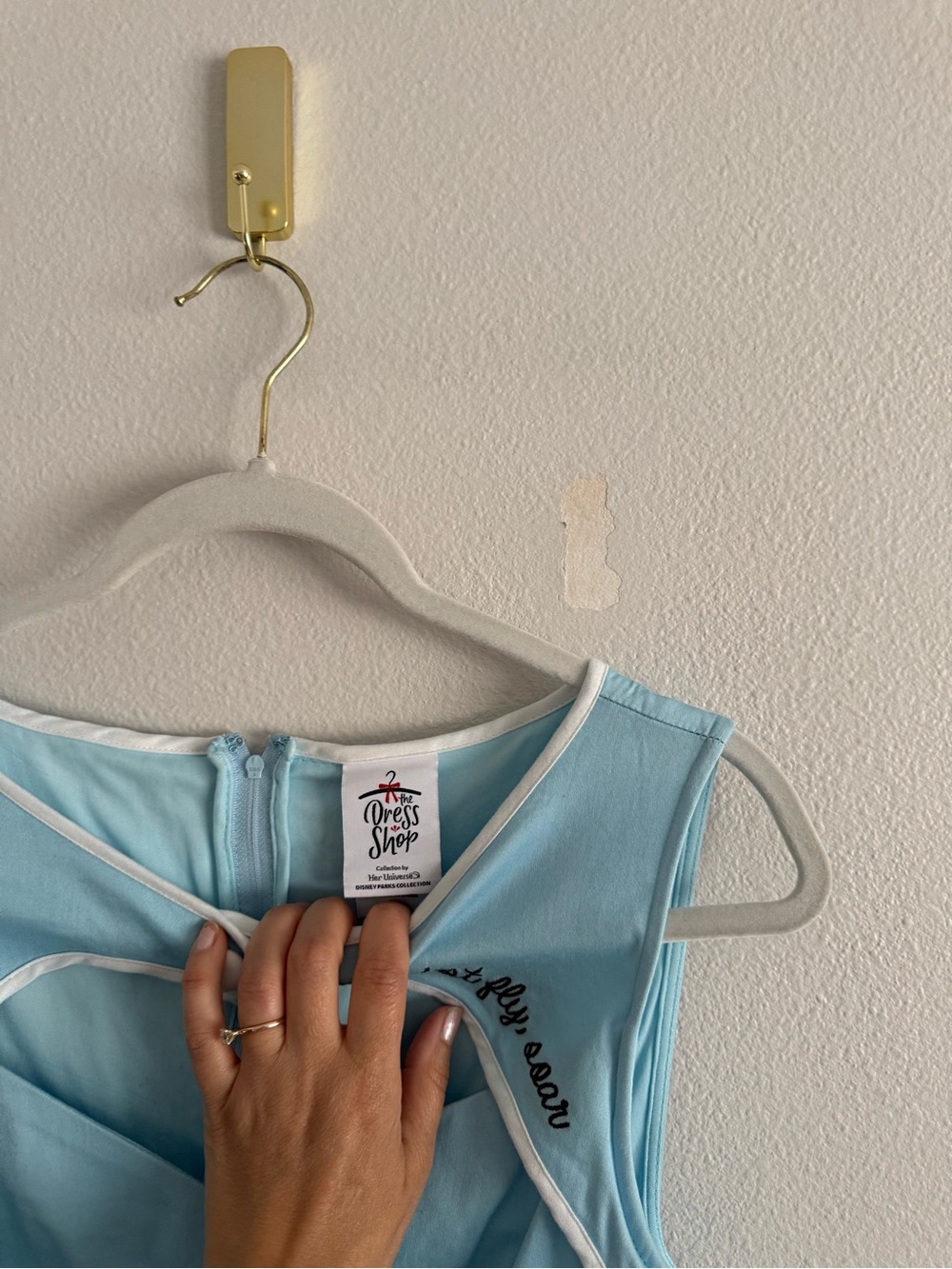 The Dress Shop Disney Parks Dumbo Dress Sz M light blue retro - Picture 4 of 10